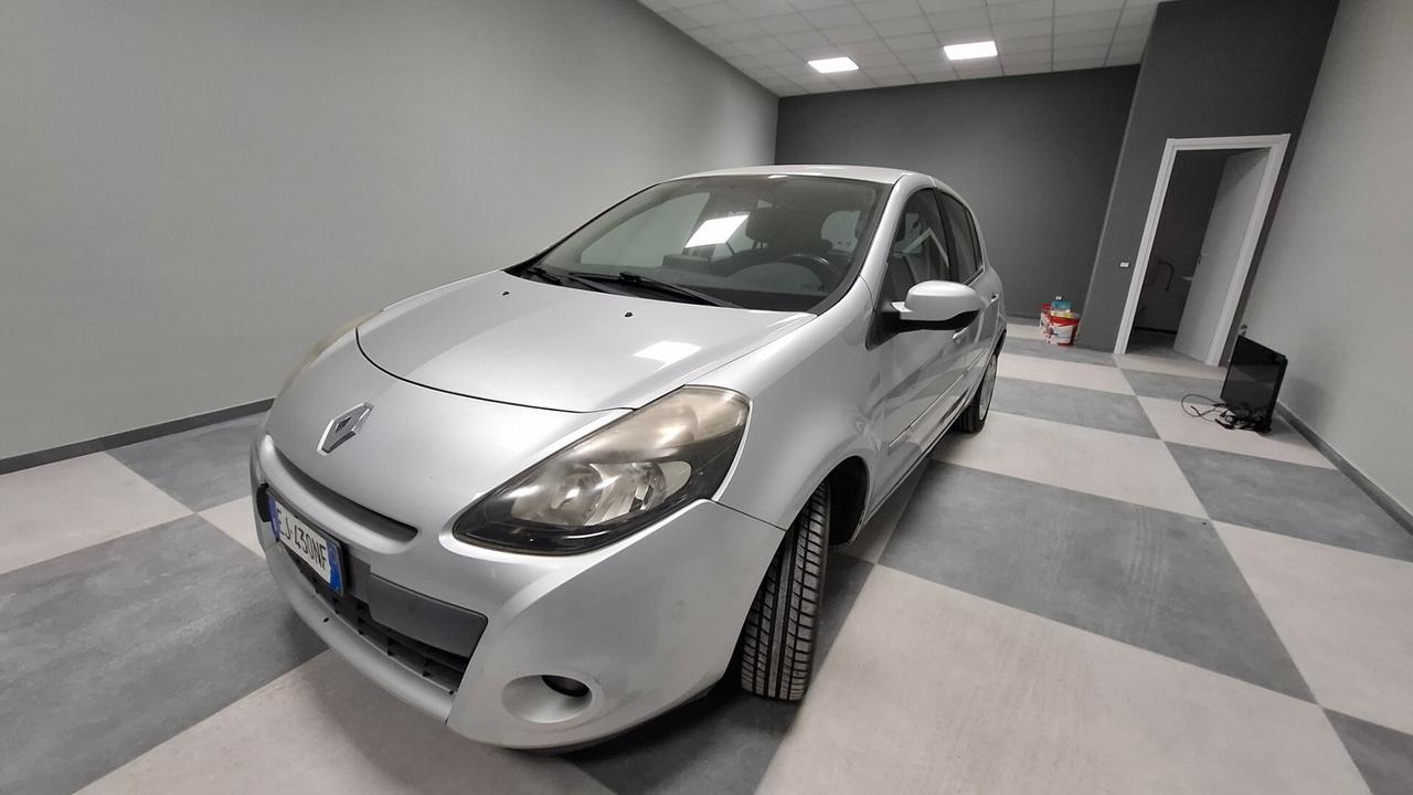 Renault Clio 1.2 16V 5 porte Live!