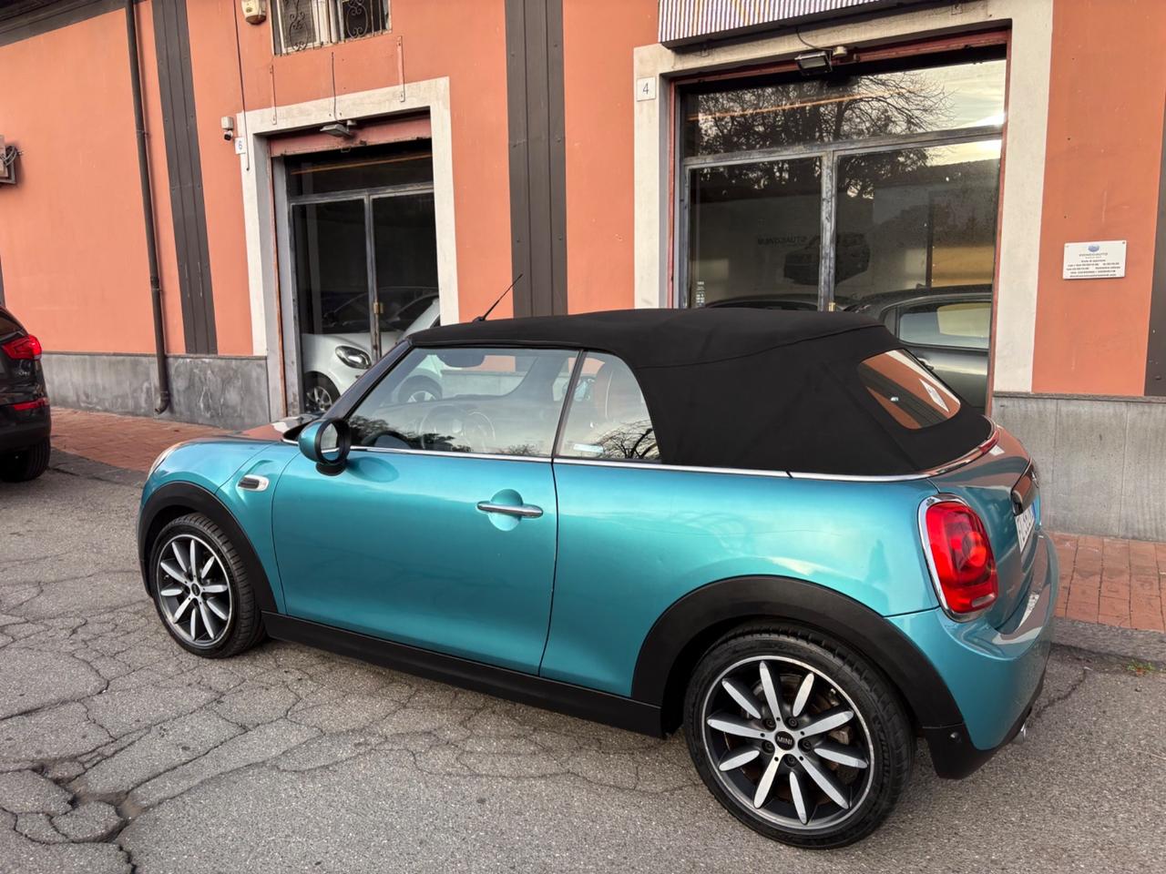 Mini 1.5 Cooper D Hype Cabrio 116cv 12/2017