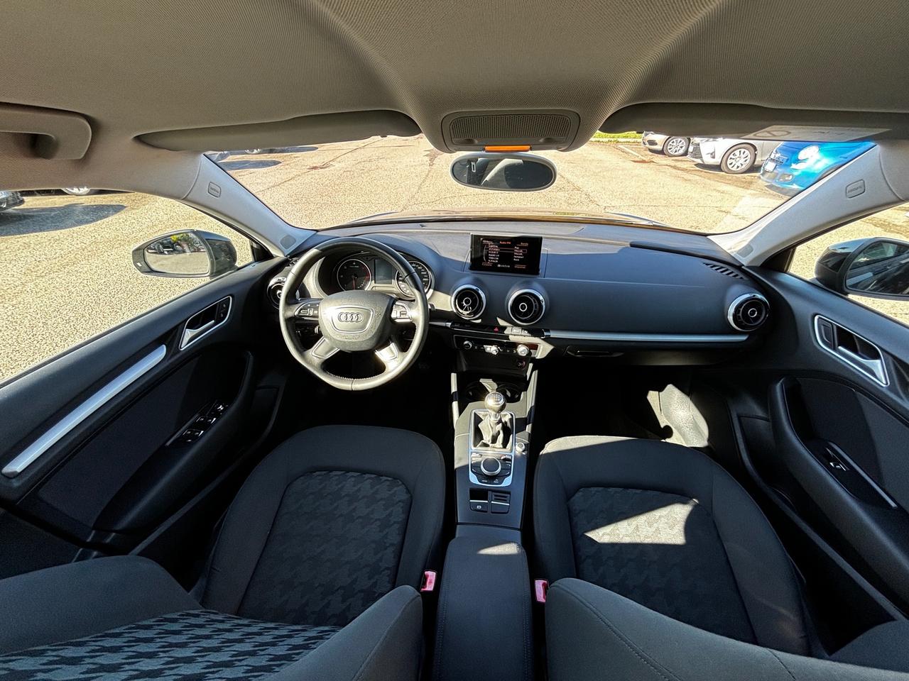 Audi A3 1.6 TDI ultra Attraction - 2014