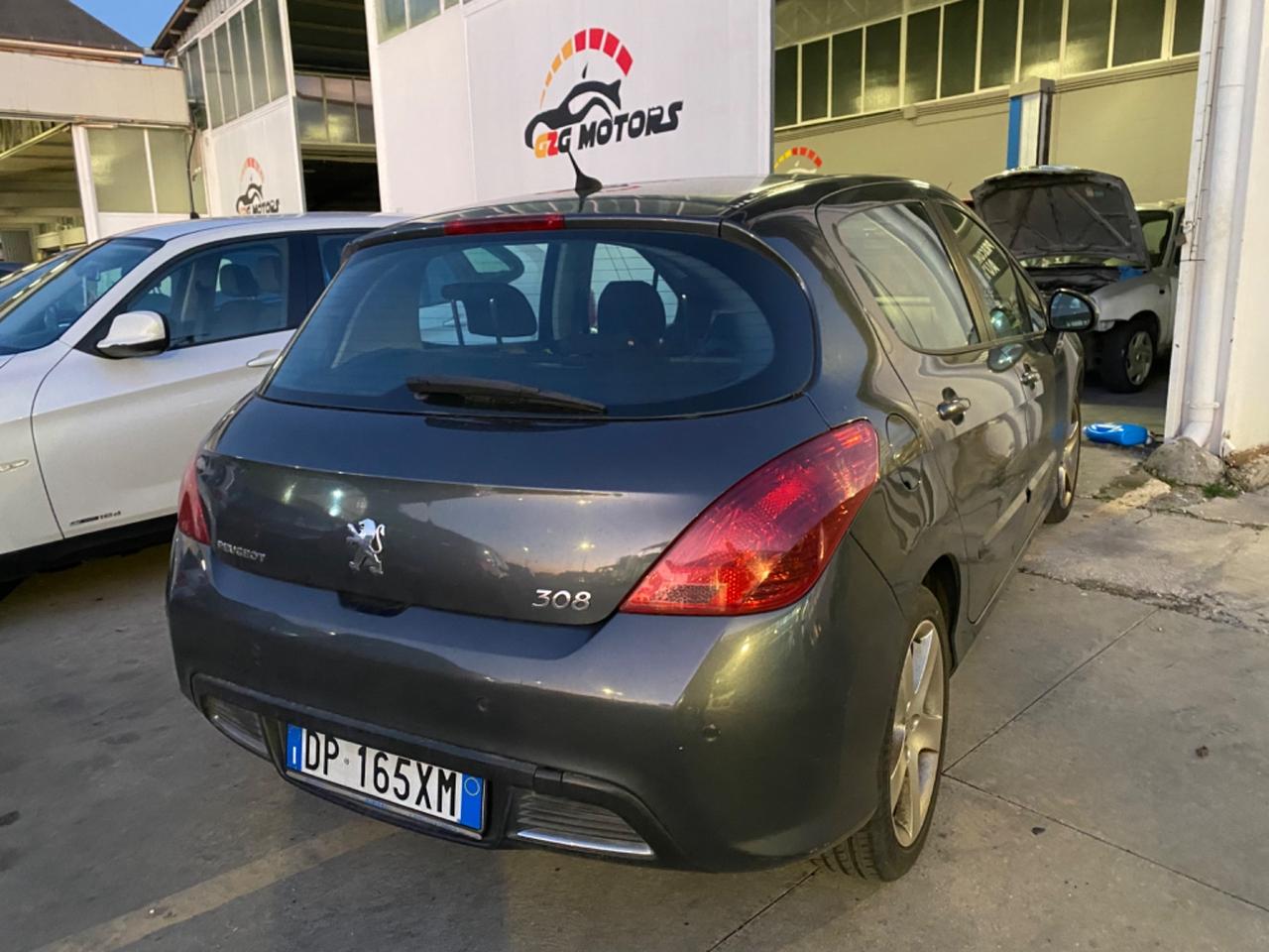 Peugeot 308 2.0 HDi 5p. Tecno autom TETTO