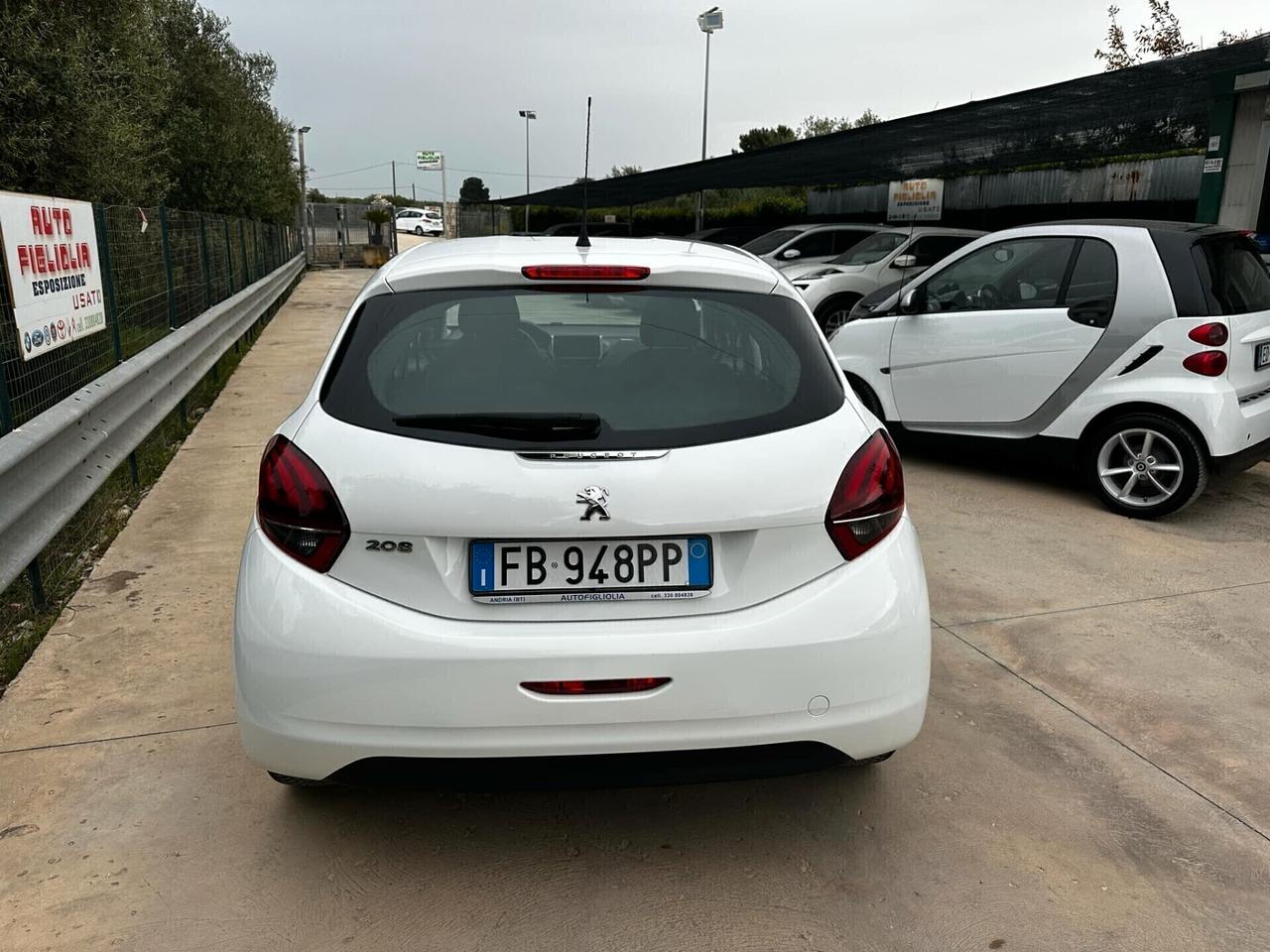 Peugeot 208 benzina 82 cv 5 porte Allure 2016