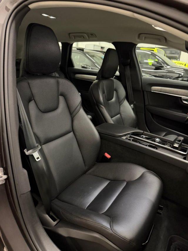 VOLVO V90 Cross Country B4 AWD Geartronic Business //SERVICE UFFICIALE//