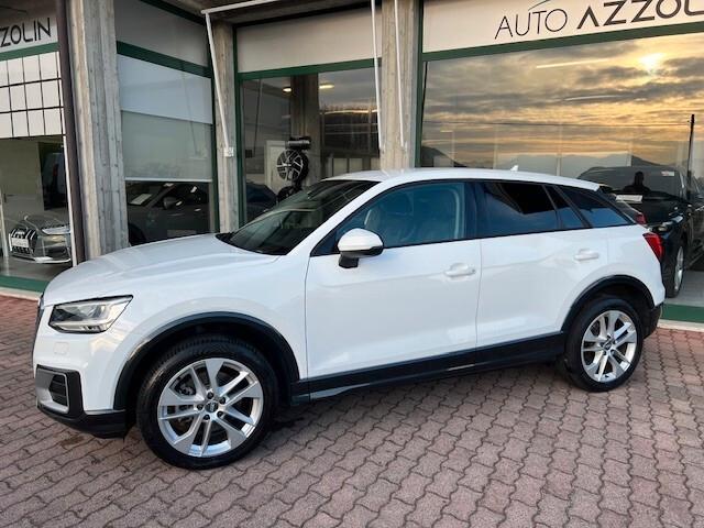 Audi Q2 1.6 tdi Design s-tronic, Led, 18", Carplay,