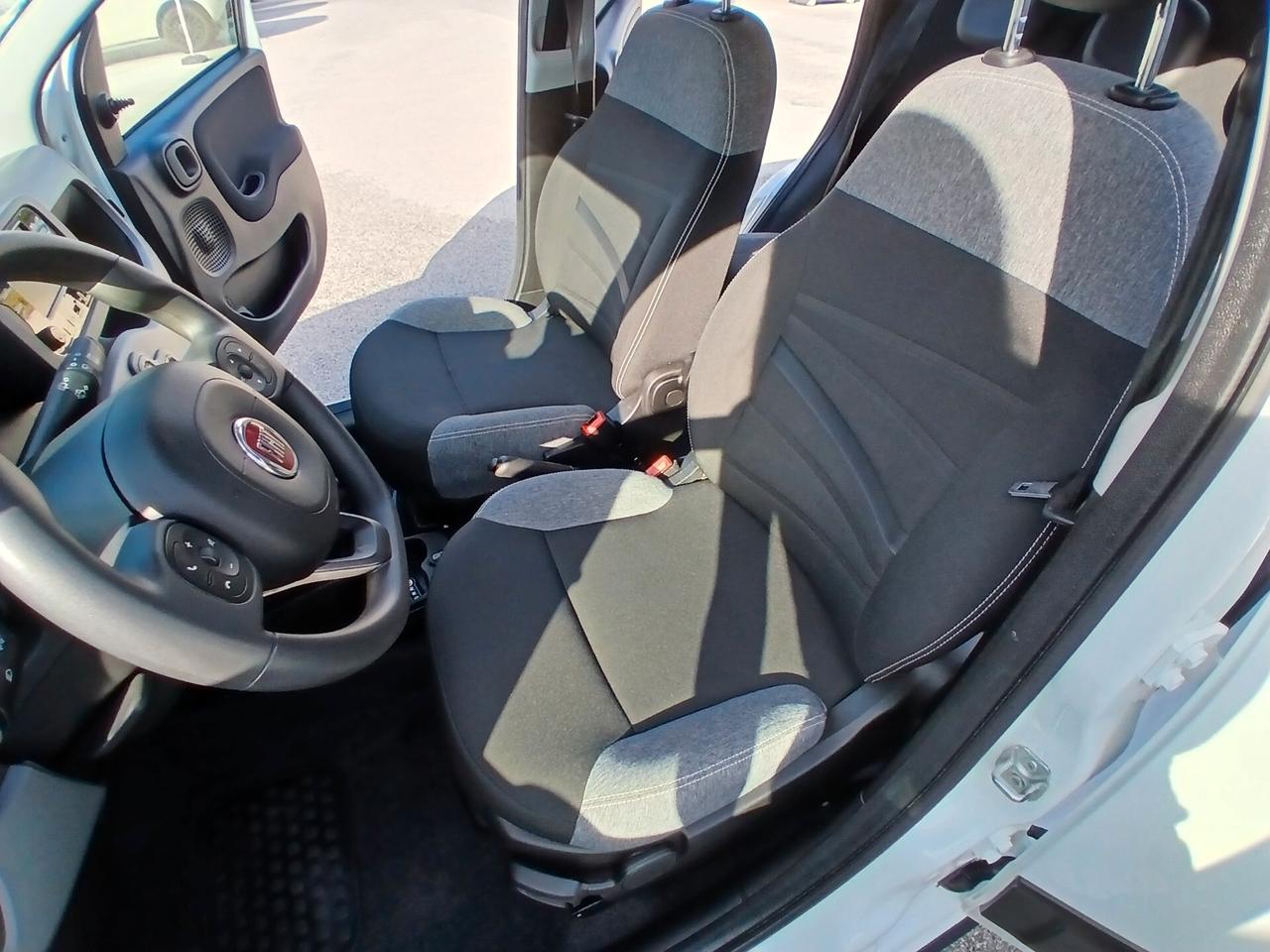 Fiat Panda 1.0 FIREFLY 70CV HYBRID CITY LIFE 2022