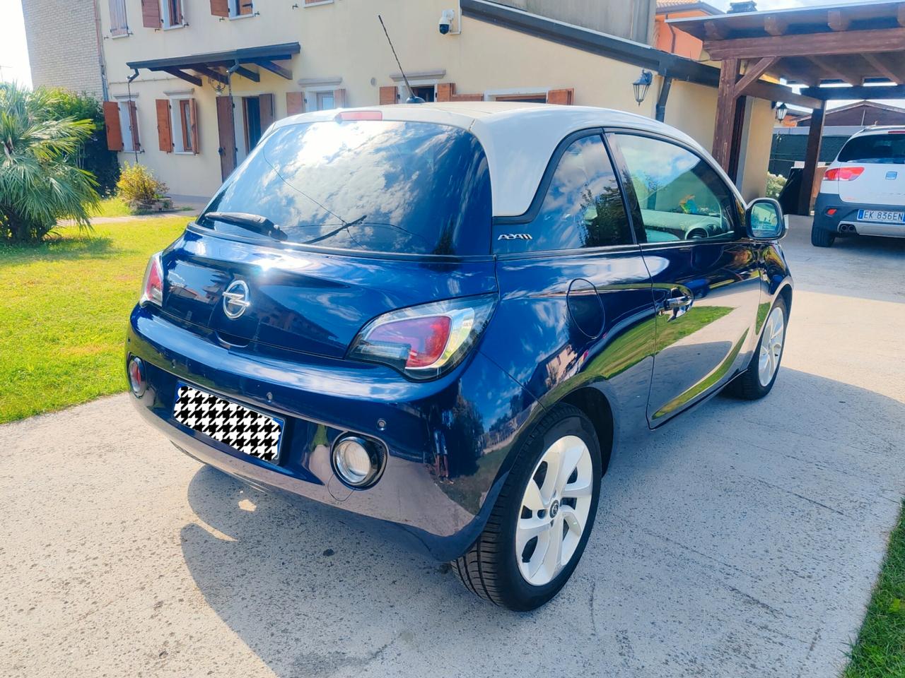 Opel Adam 1.4 GPL" 2014