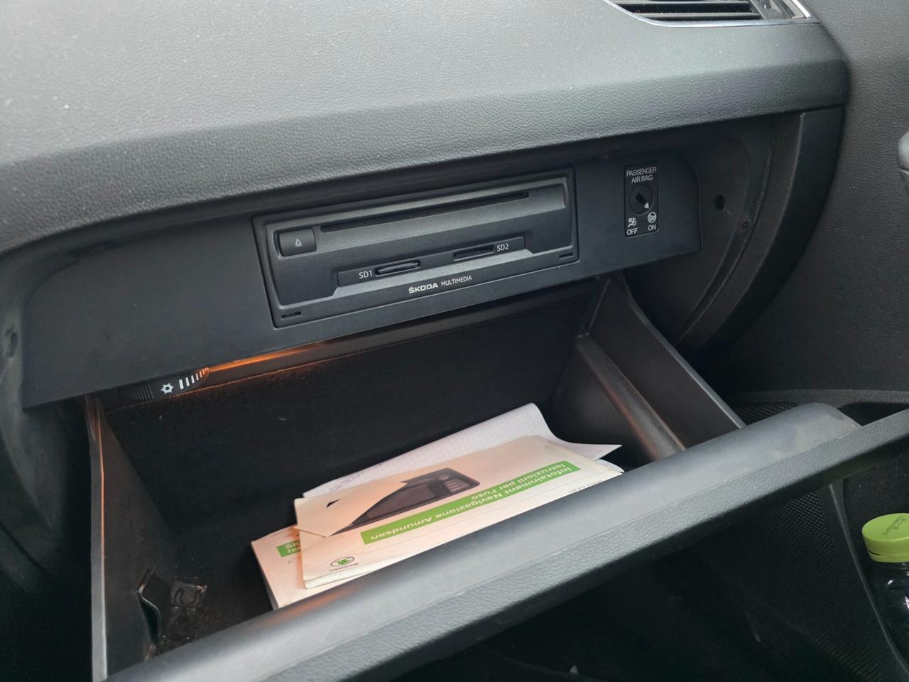 Skoda Octavia 1.6 TDI CR 105CV DSG full