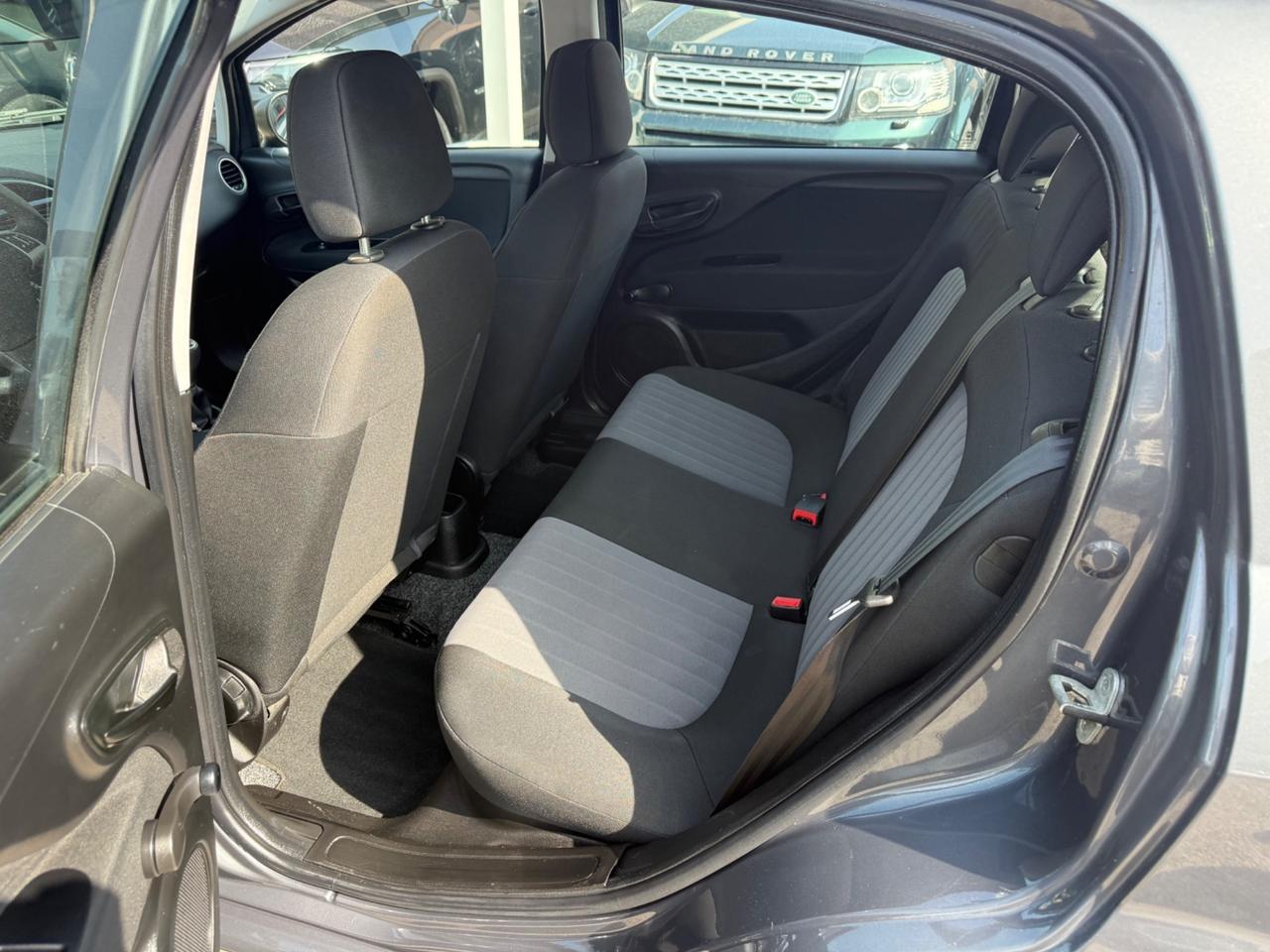 Fiat Punto 1.3 MJT II S&S 95 CV 5 porte Street Navi