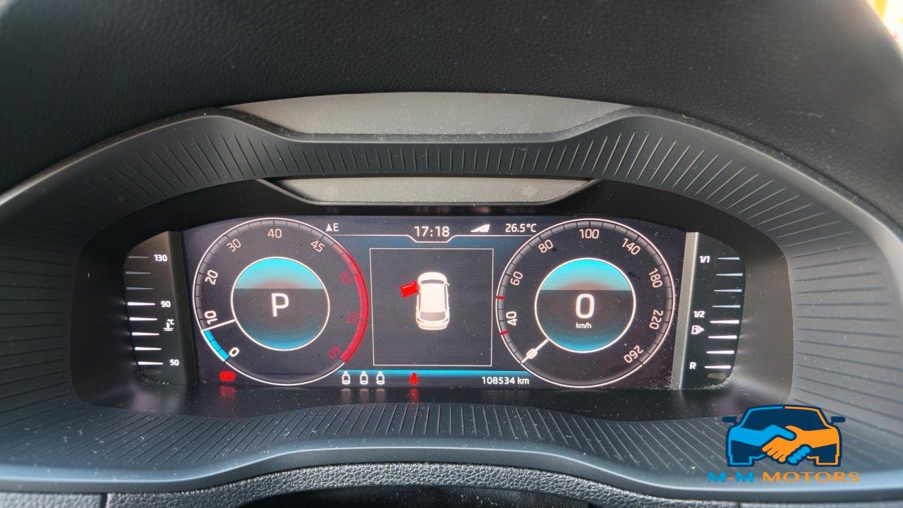 Skoda Karoq 2.0 tdi Scout 4x4