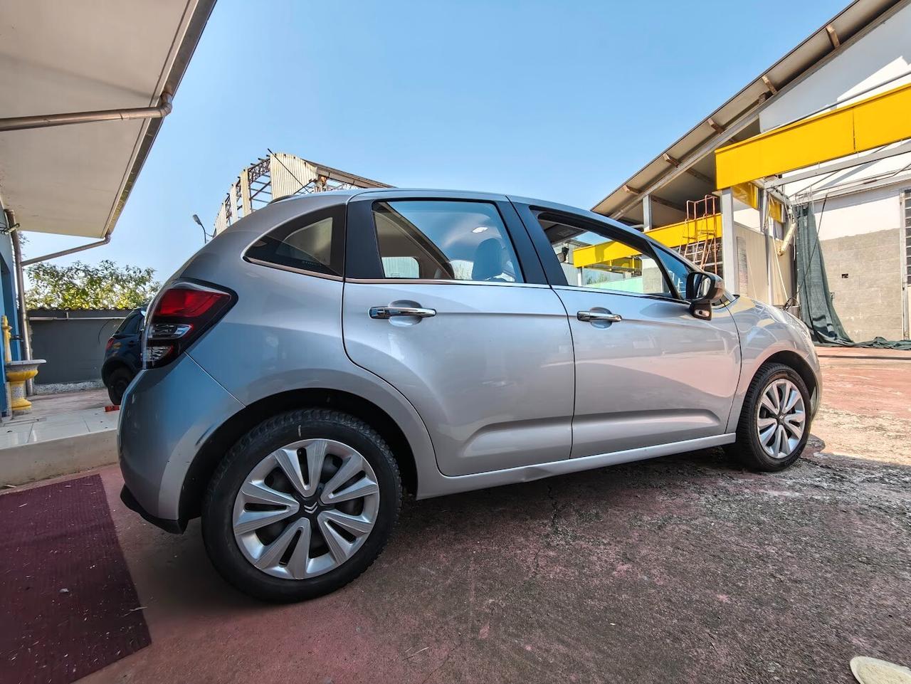 Citroen C3 ETG Exclusive AUTOMATICA CON SOLI 77MIALA KM!!!!