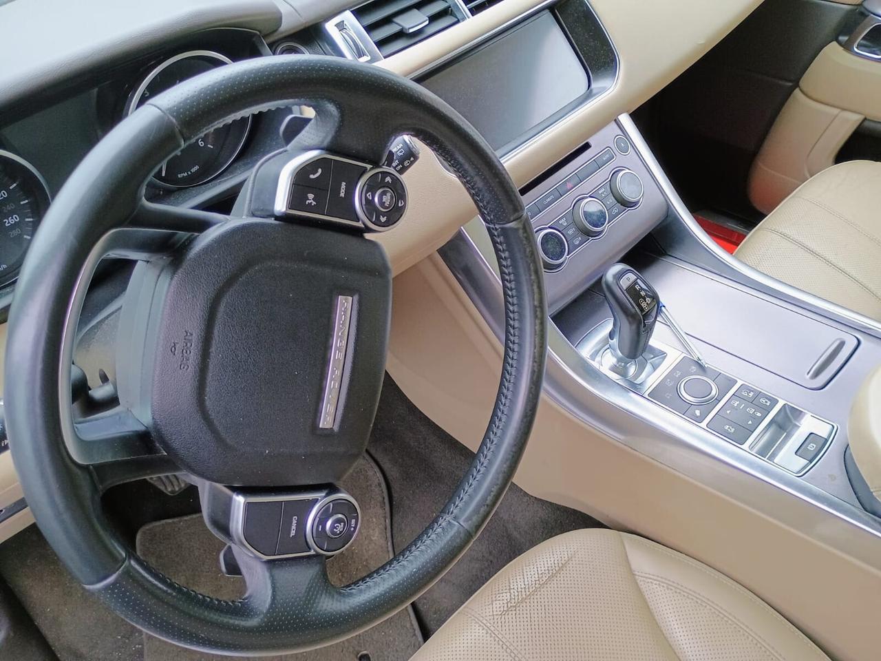 Range Rover Sport 3.0 TDV6 HSE Dynamic