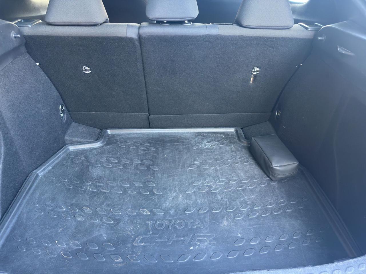 Toyota C-HR 1.8h Active e-cvt