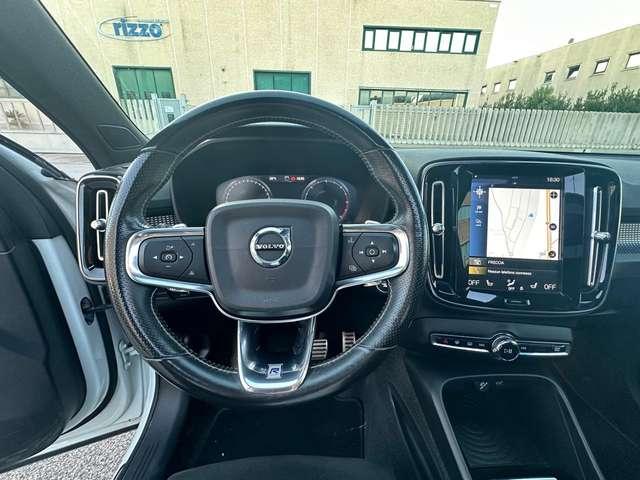 Volvo XC40 D4 AWD Geartronic R-design