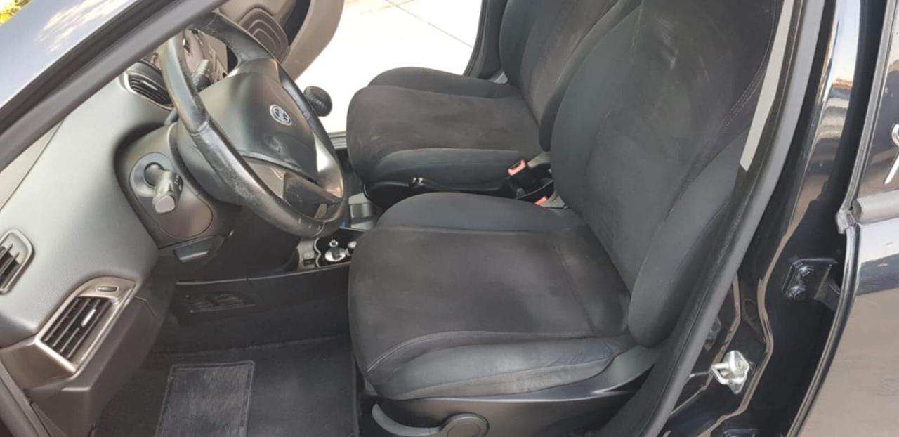 Lancia Ypsilon 1.2 69 CV 5 porte GPL