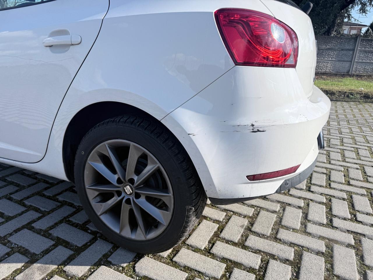 Seat Ibiza 1.2 70 CV 5 porte Business High