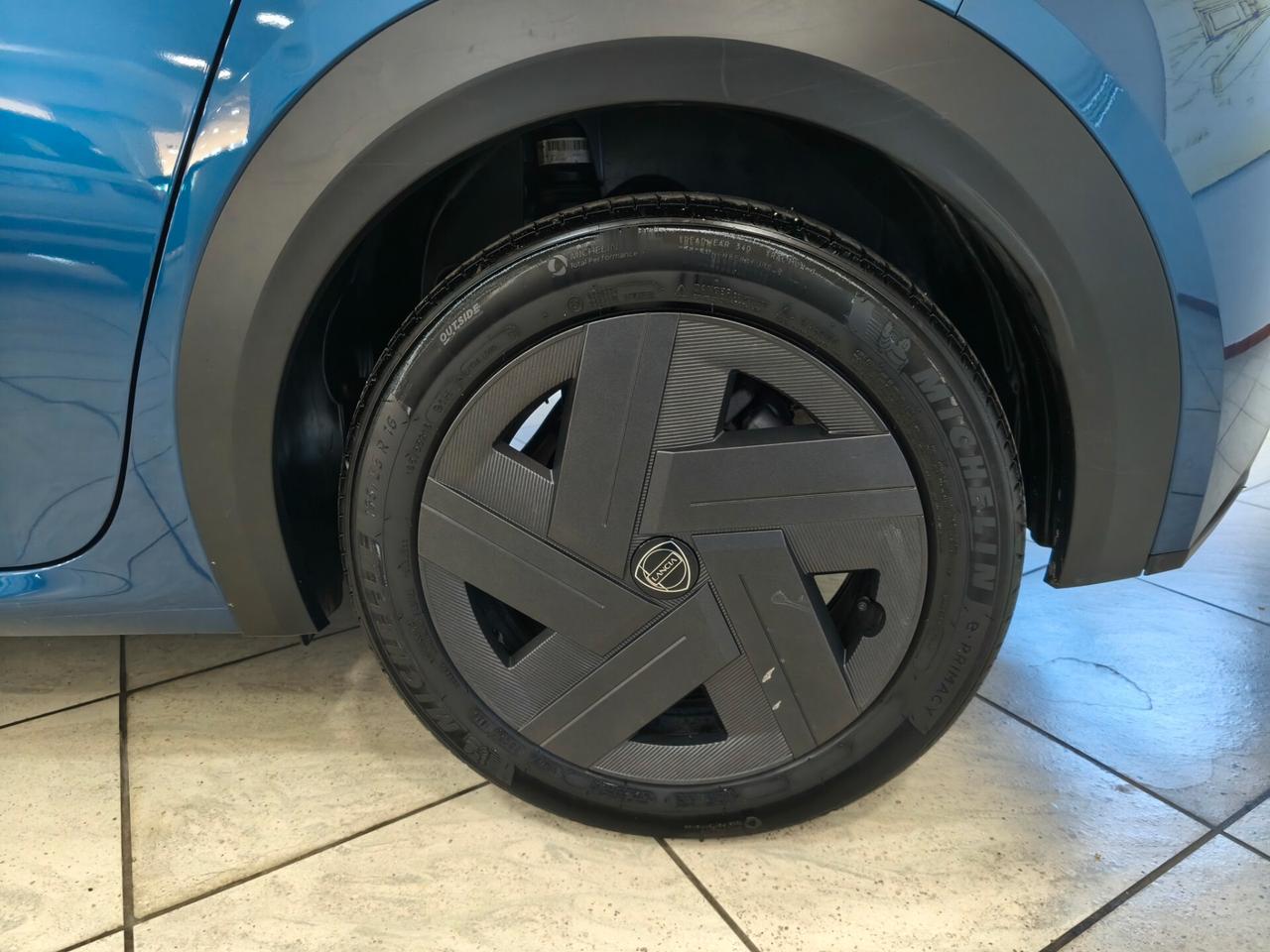 Nuova Lancia Ypsilon Hybrid e-DCT - 1.2 - 100cv