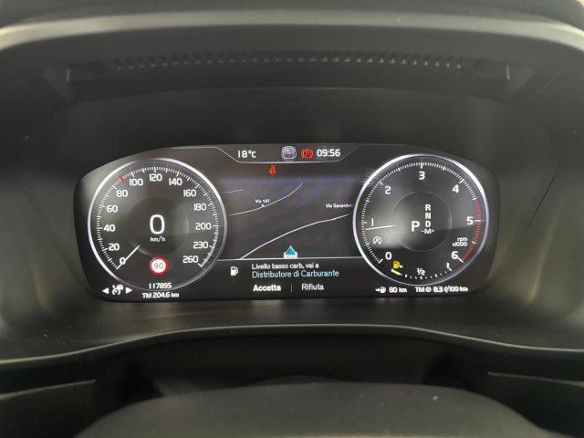 VOLVO XC40 2.0 D3 150 CV Geartronic R-design