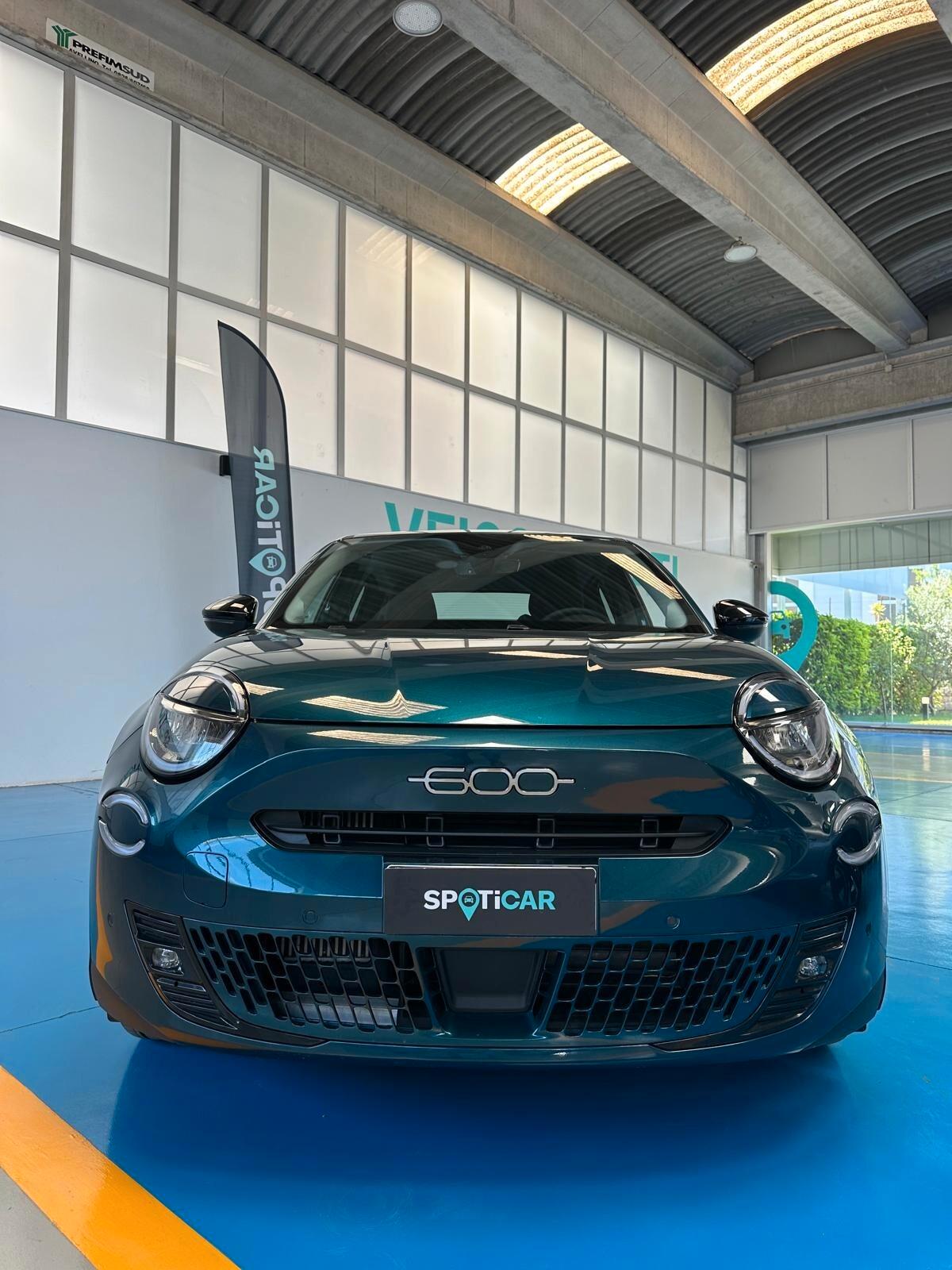 Fiat 600 Hybrid 145 CV DCT MHEV