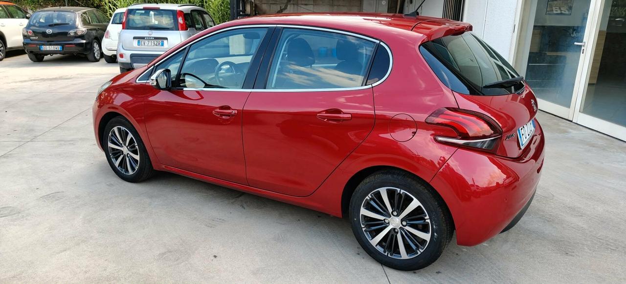 Peugeot 208 PureTech Turbo 110 S&S 5 porte Allure