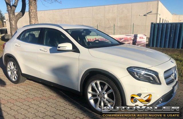 MERCEDES-BENZ GLA 200 D Premium,Navi, LED,Pelle