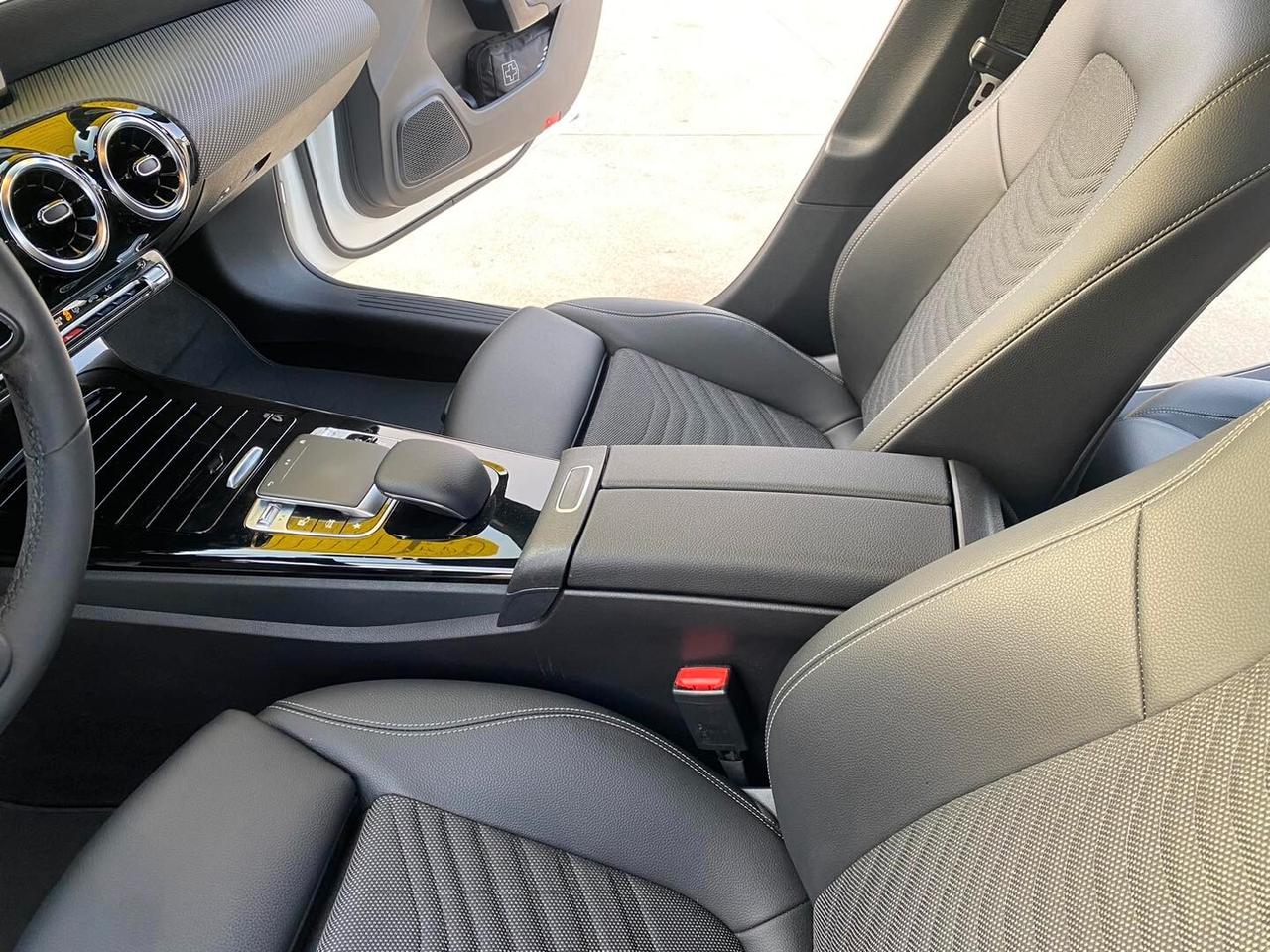 Mercedes-benz A 180 d Automatic Business Extra 2019