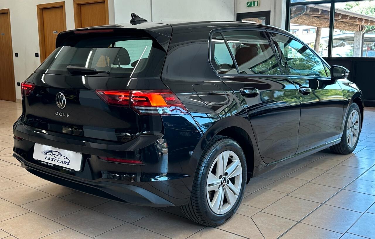 VOLKSWAGEN GOLF LIFE 2.0 TDI 116CV *CARPLAY*LUCI*NEOPATENTATI*