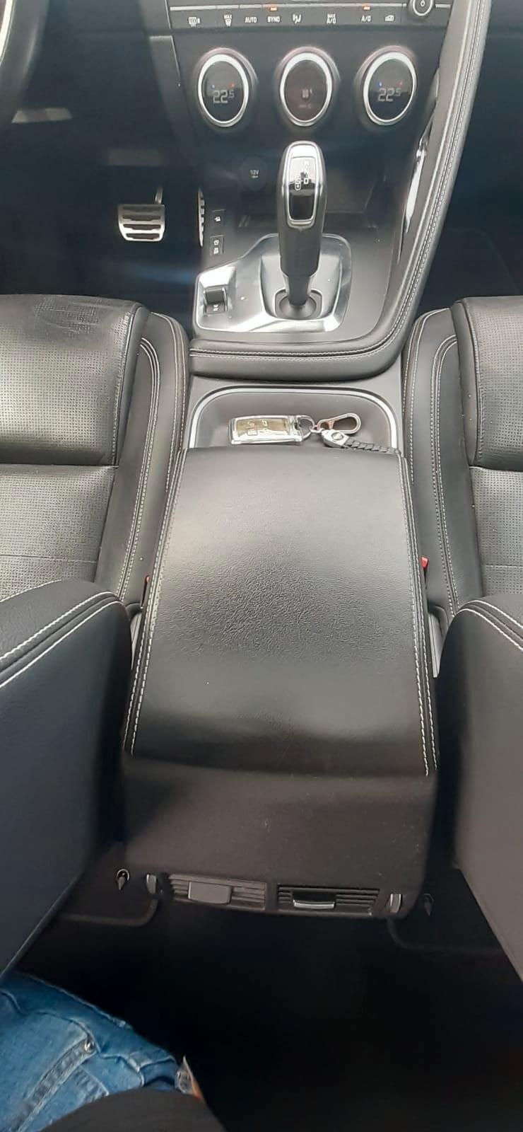 Jaguar E-Pace 2019 - 2.0D 150 CV AWD aut. R-Dynamic Lb automobili