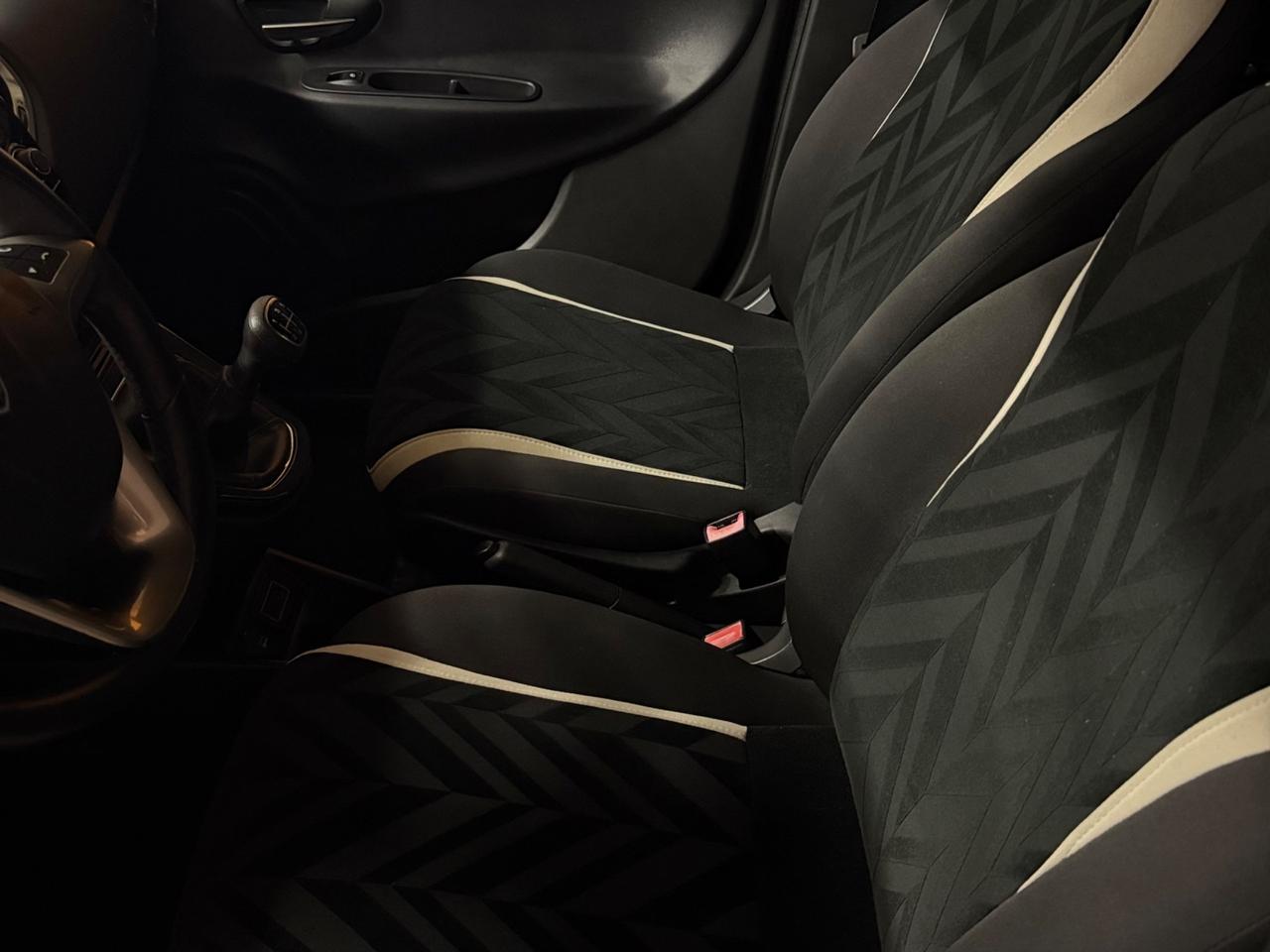 BELLISSIMA LANCIA YPSILON MTJ VERSIONE GOLD CON SOLI 50.908 KM