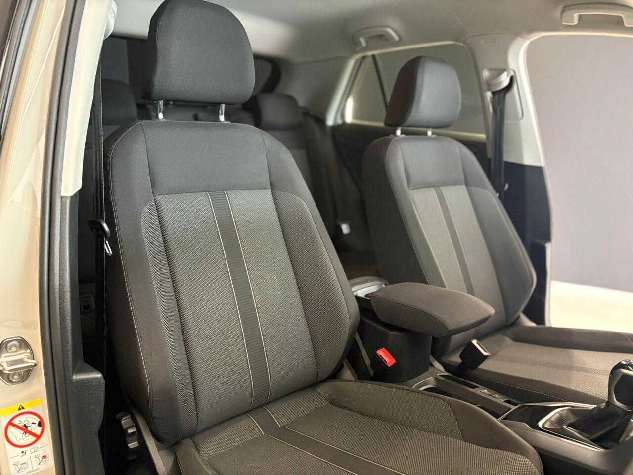 Volkswagen T-Roc 1.5 TSI 150 CV DSG 28.000 KM 2023