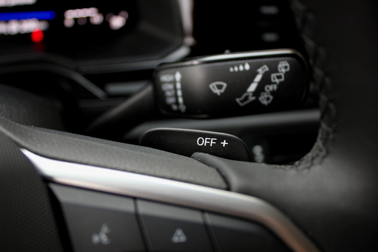 Volkswagen Polo Life 1.0 TSI DSG7 SOLO 4.600 KM!