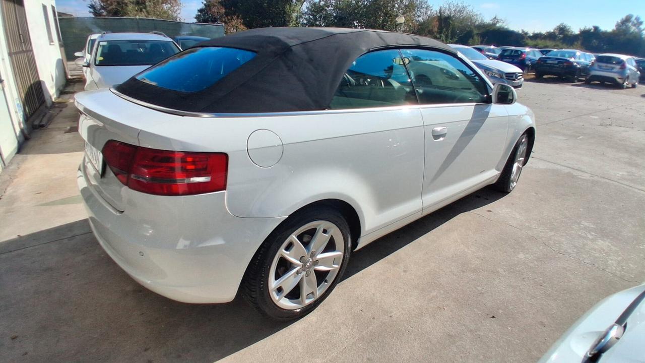 Audi A3 2.0 16V TDI Attraction.cabrio.automatica