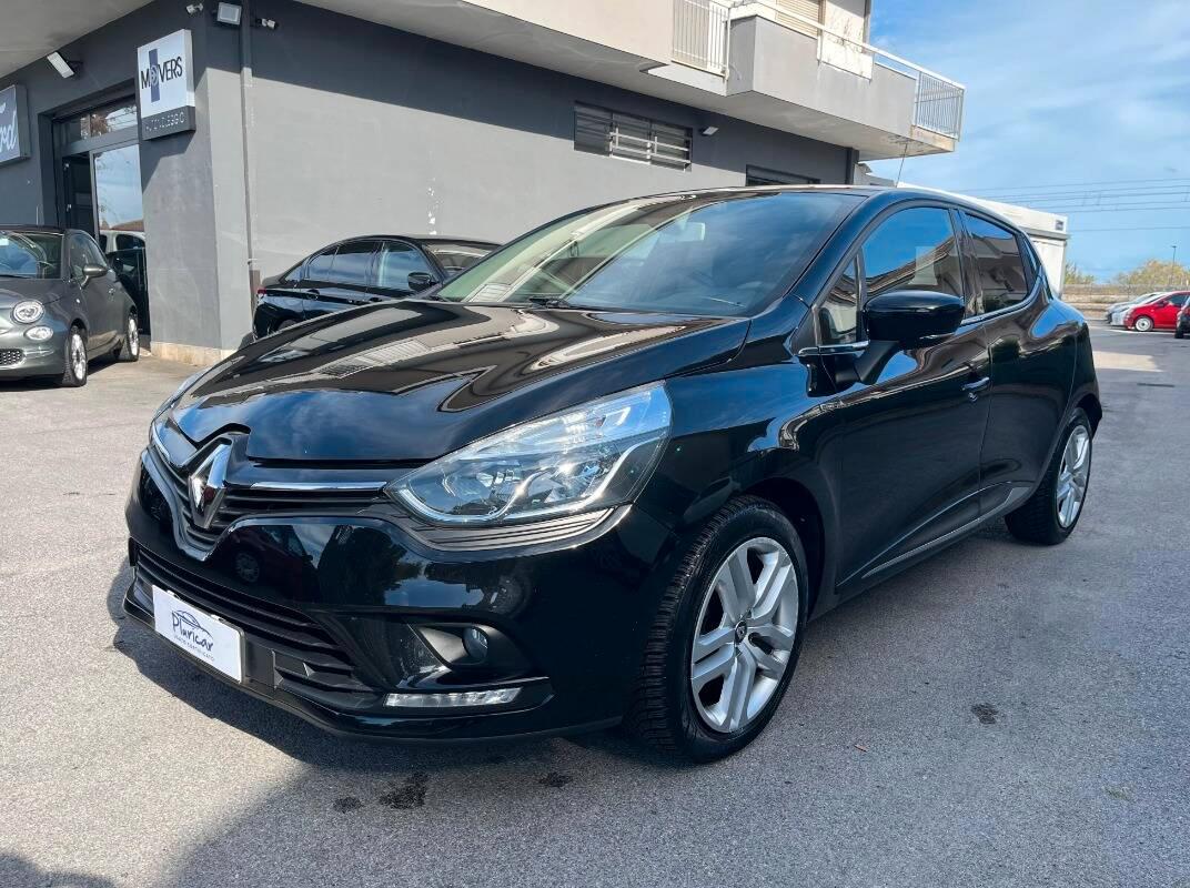 Renault Clio 1.2 16v Duel 75cv