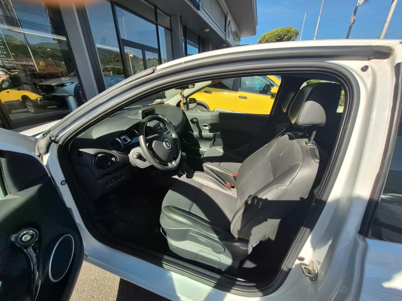 Renault Clio 1.2 16V TCE 105CV 3 porte Live!