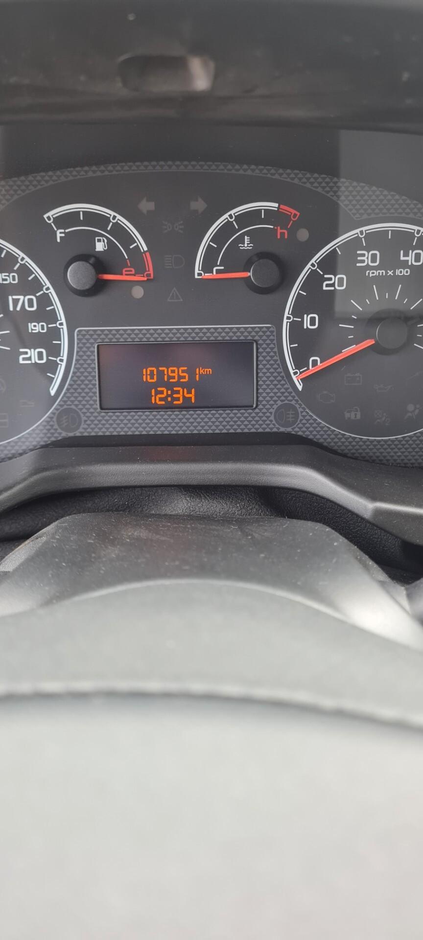 Fiat Qubo 1.3 MJT 95 CV Trekking 107.000 km