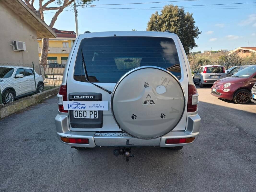Mitsubishi Pajero Pajero 3.2 tdi 16v di-d GLS-2 wagon auto