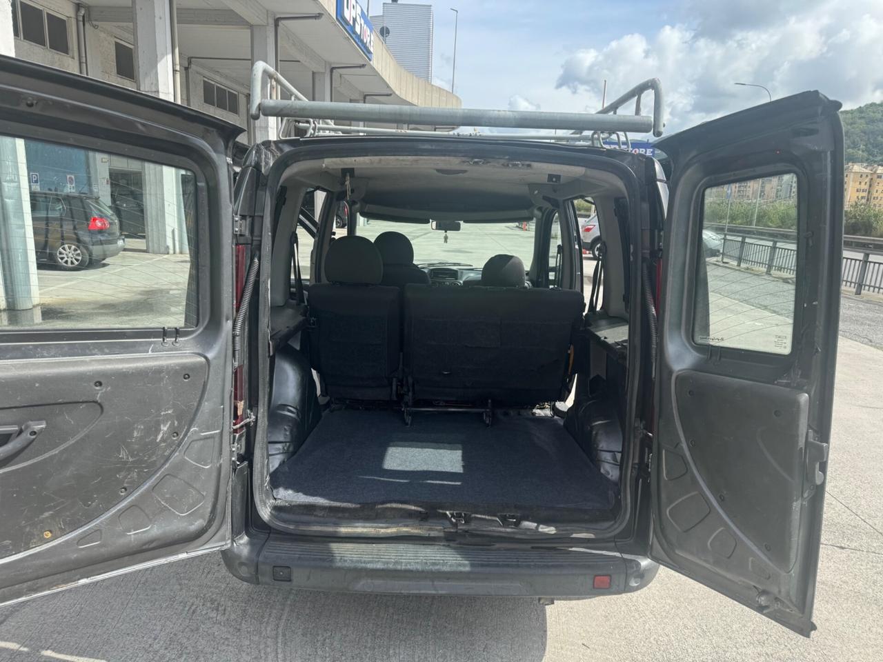 Fiat Doblò 1.9 MJ 5POSTI PROMISCUO con BALESTRE