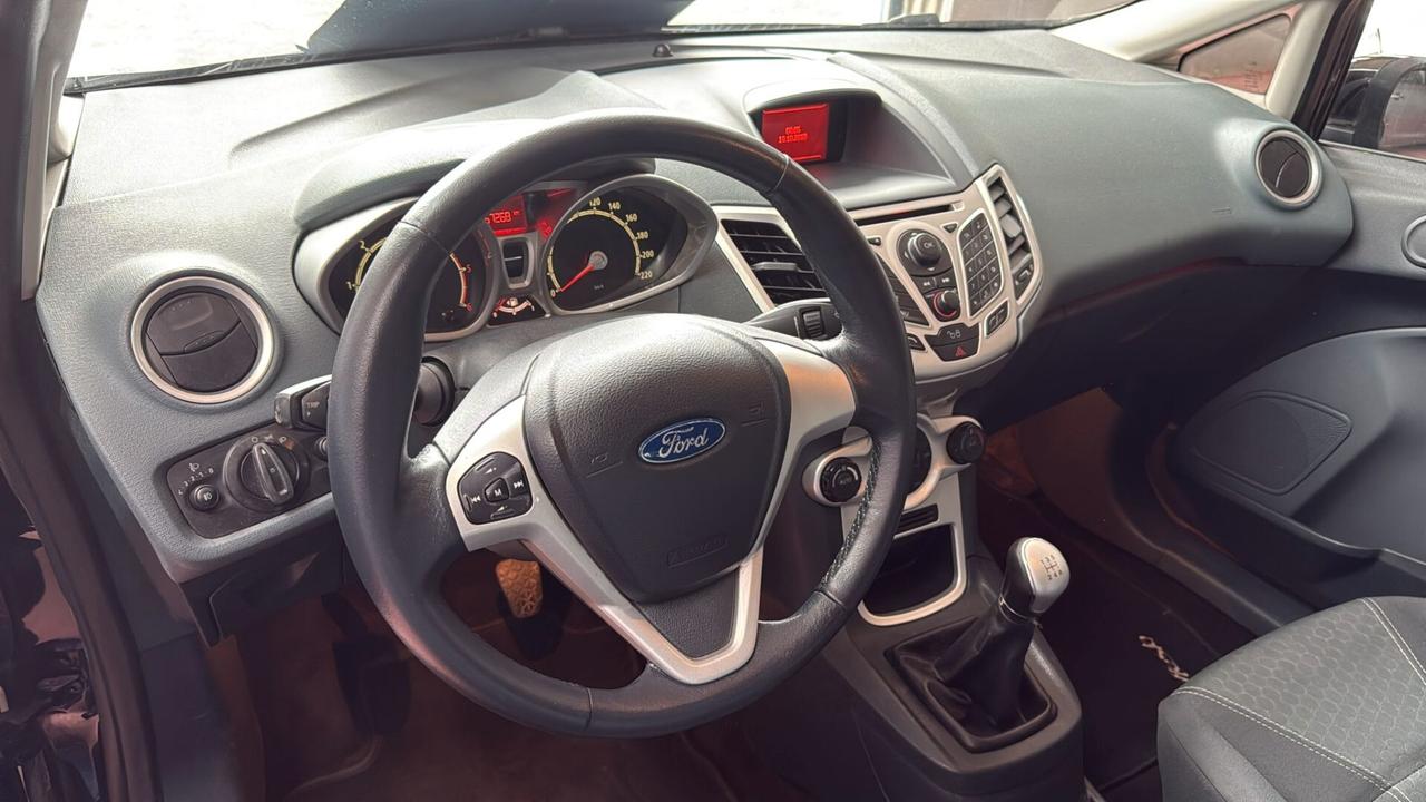 Ford Fiesta 1.4 TDCi 5p. Titanium