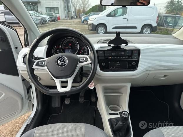 Volkswagen up! 1.0 5p. EVO beats BlueMotion ...