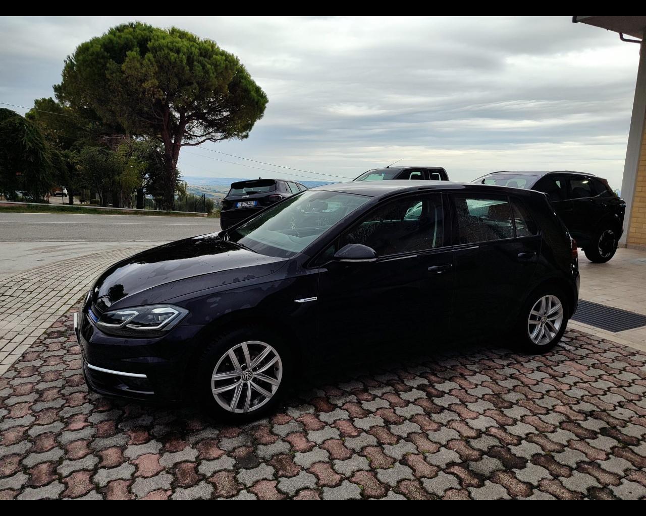 VOLKSWAGEN Golf 7ª serie - Golf 1.4 TGI 5p. Executive BlueMotion