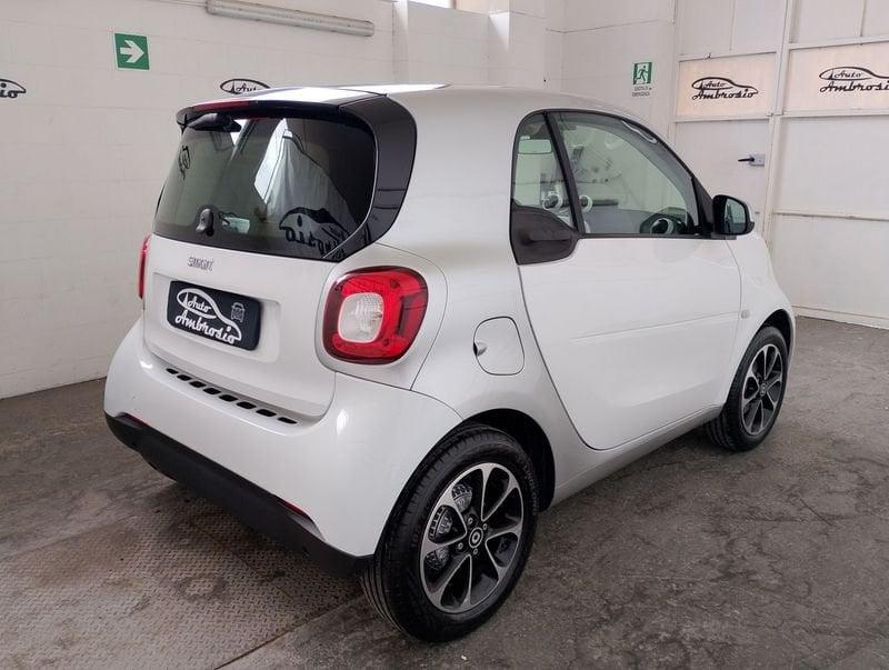 smart fortwo fortwo 70 1.0 Passion