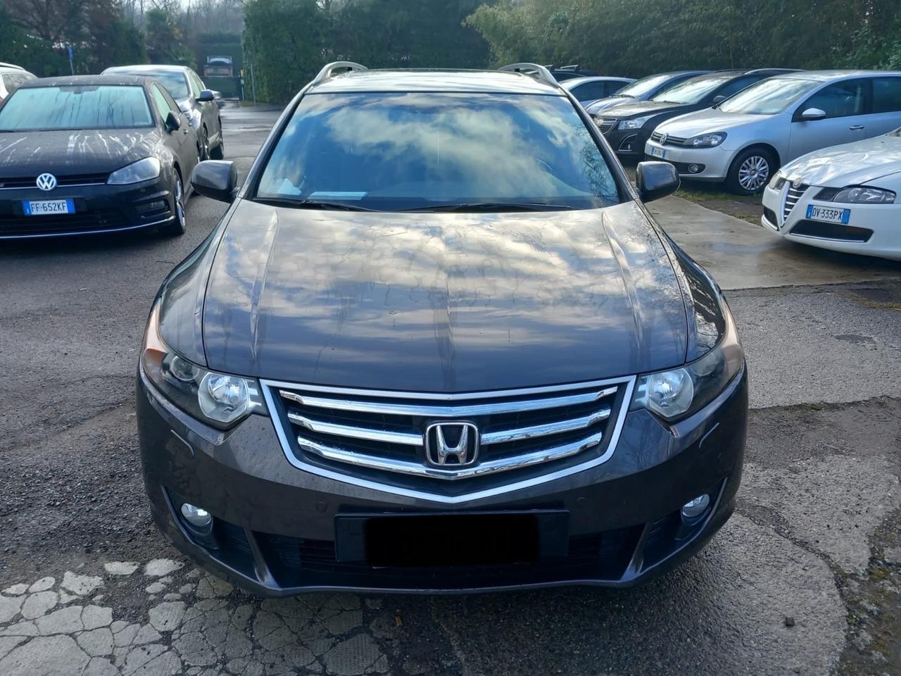 Honda Accord 2.2 i-DTEC Tourer Executive DPF