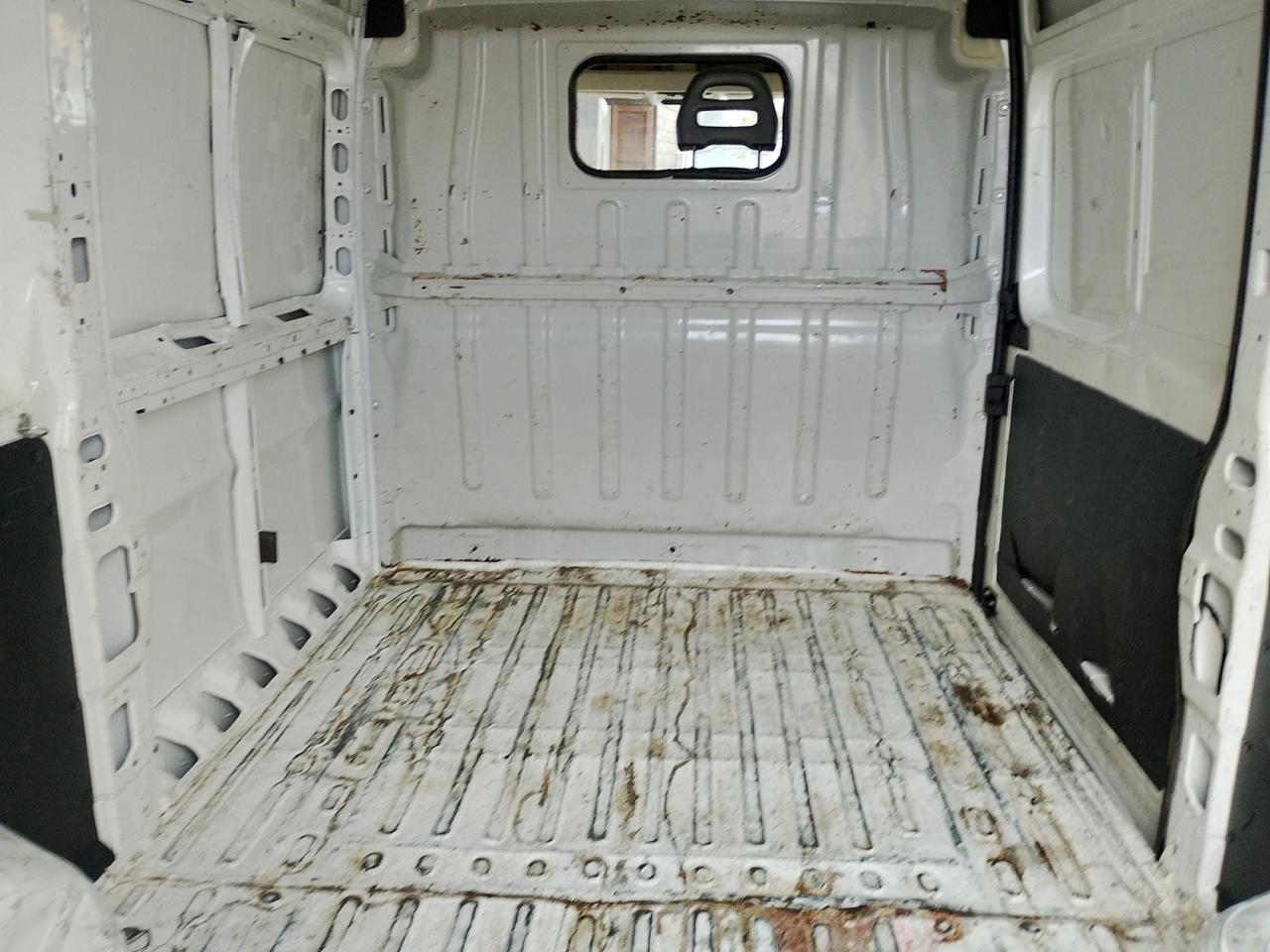 PEUGEOT Boxer 335 2.0 bluehdi 130cv L1H1 E6