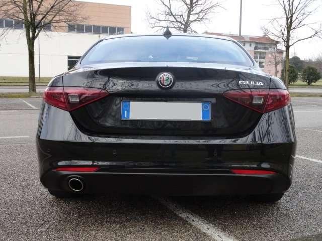 Alfa Romeo Giulia 2.2 t 150cv auto