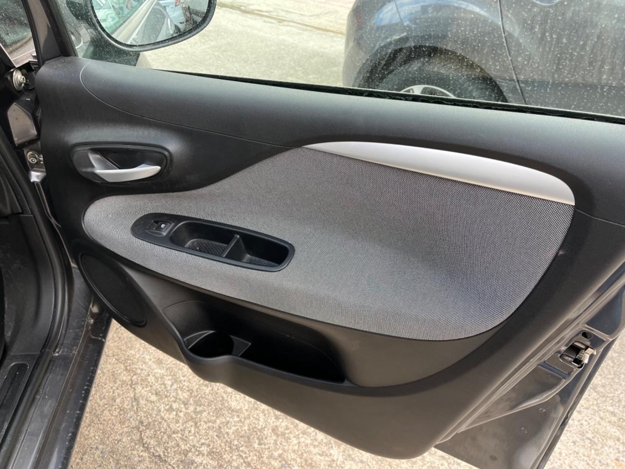 Fiat Punto Evo 1.3 Mjt 95 CV DPF 5 porte S&S Emotion