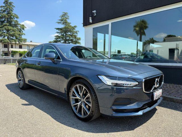 VOLVO S90 D3 Geartronic Business Plus NAVI - LED - TELEC.