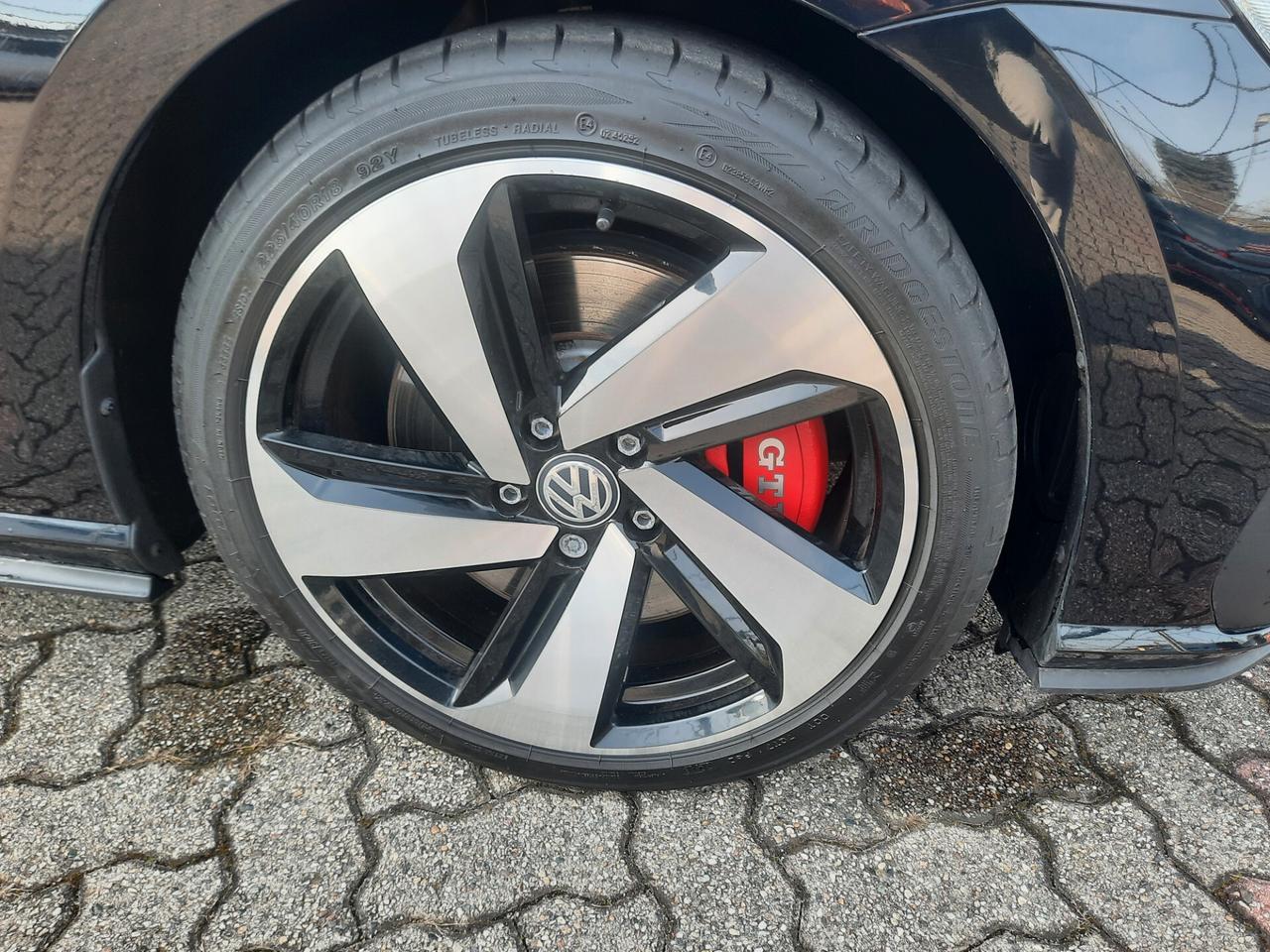 Volkswagen Golf GTI FULL LED 18" SENS PARK DOPPI VETRI SCURI VIRTUAL KOPTIT APPLE CAR PLAY IN ARRIVO OPZIONABILE