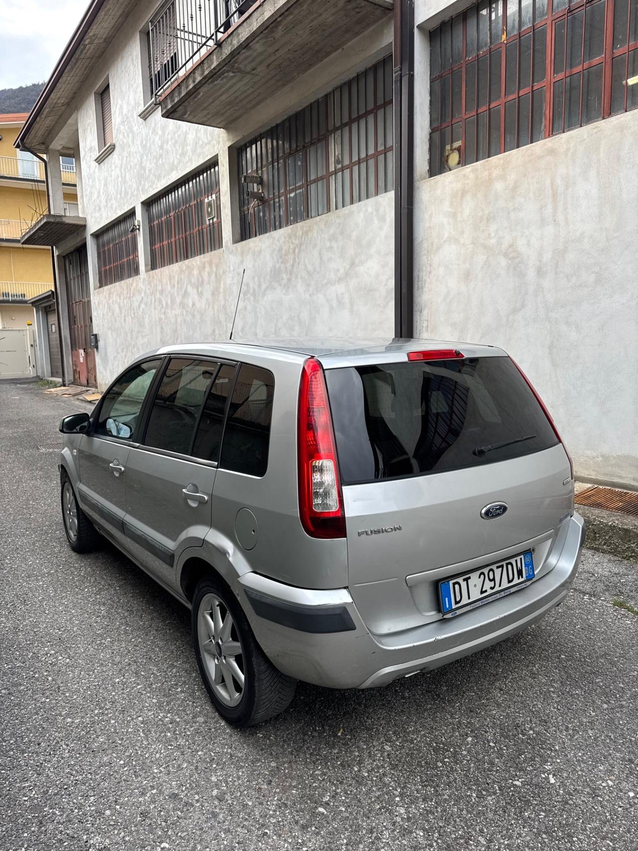 Ford Fusion 1.6 TDCi 5p. Titanium