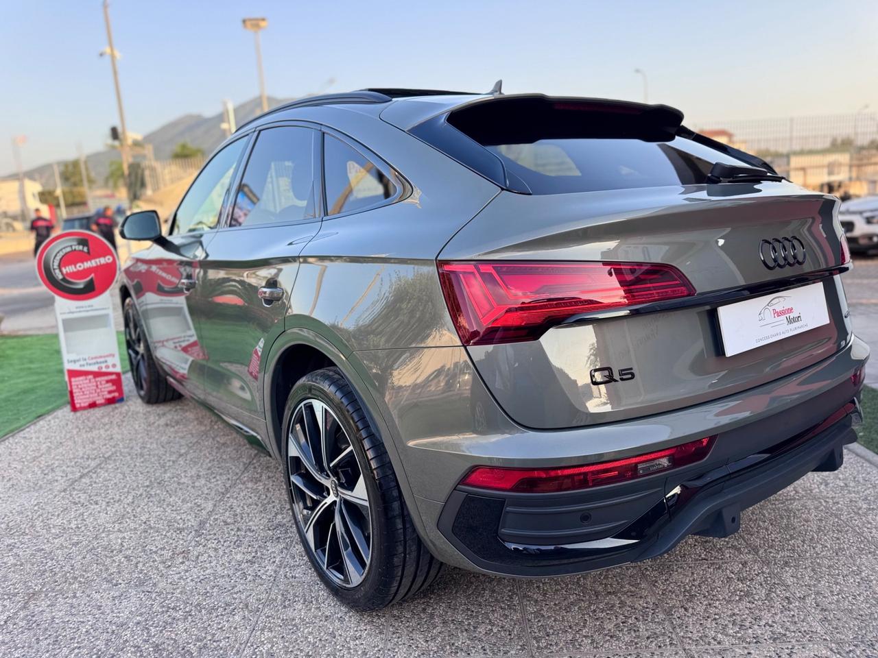 Audi Q5 SPB 40 TDI quattro S tronic Identity Black + tetto