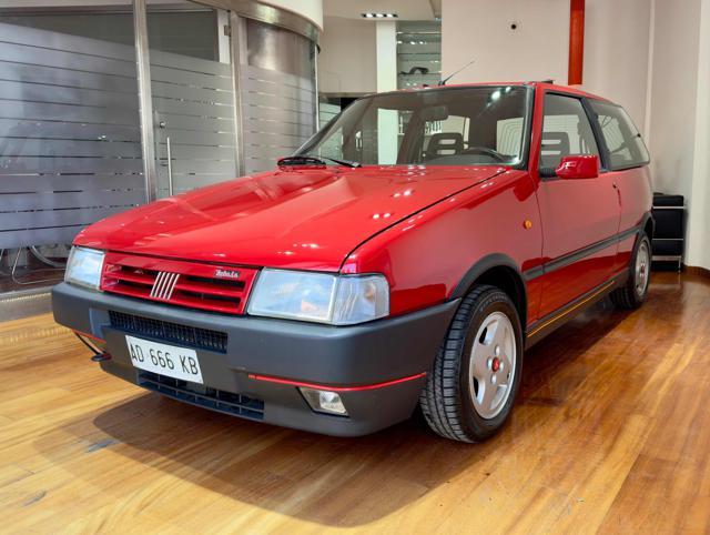 FIAT Uno turbo i.e. cat 3 porte Europa