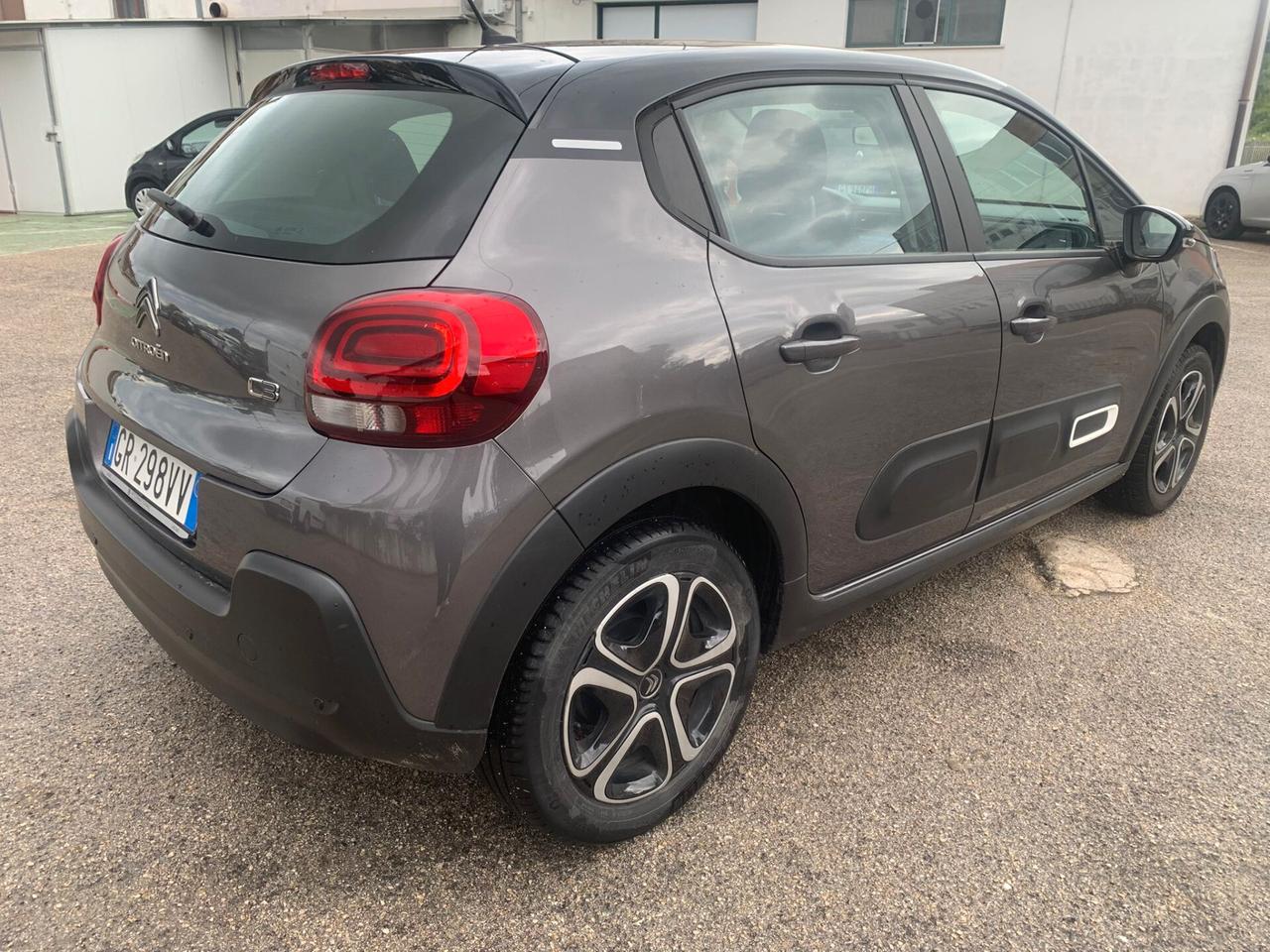 Citroen C3 PureTech 110 S&S Shine con GPL