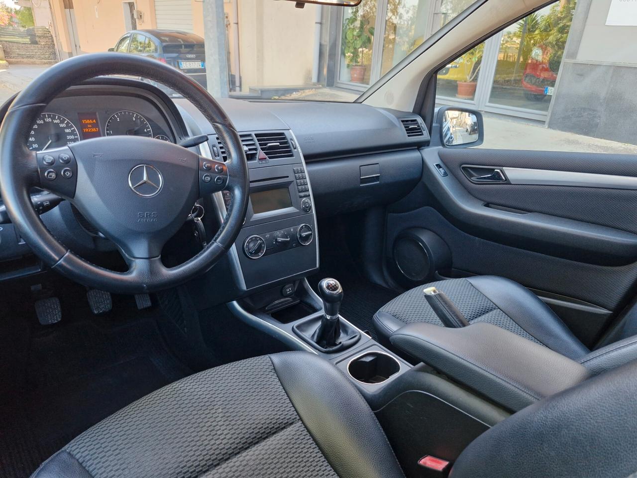 Mercedes-benz A 180 CDI Premium